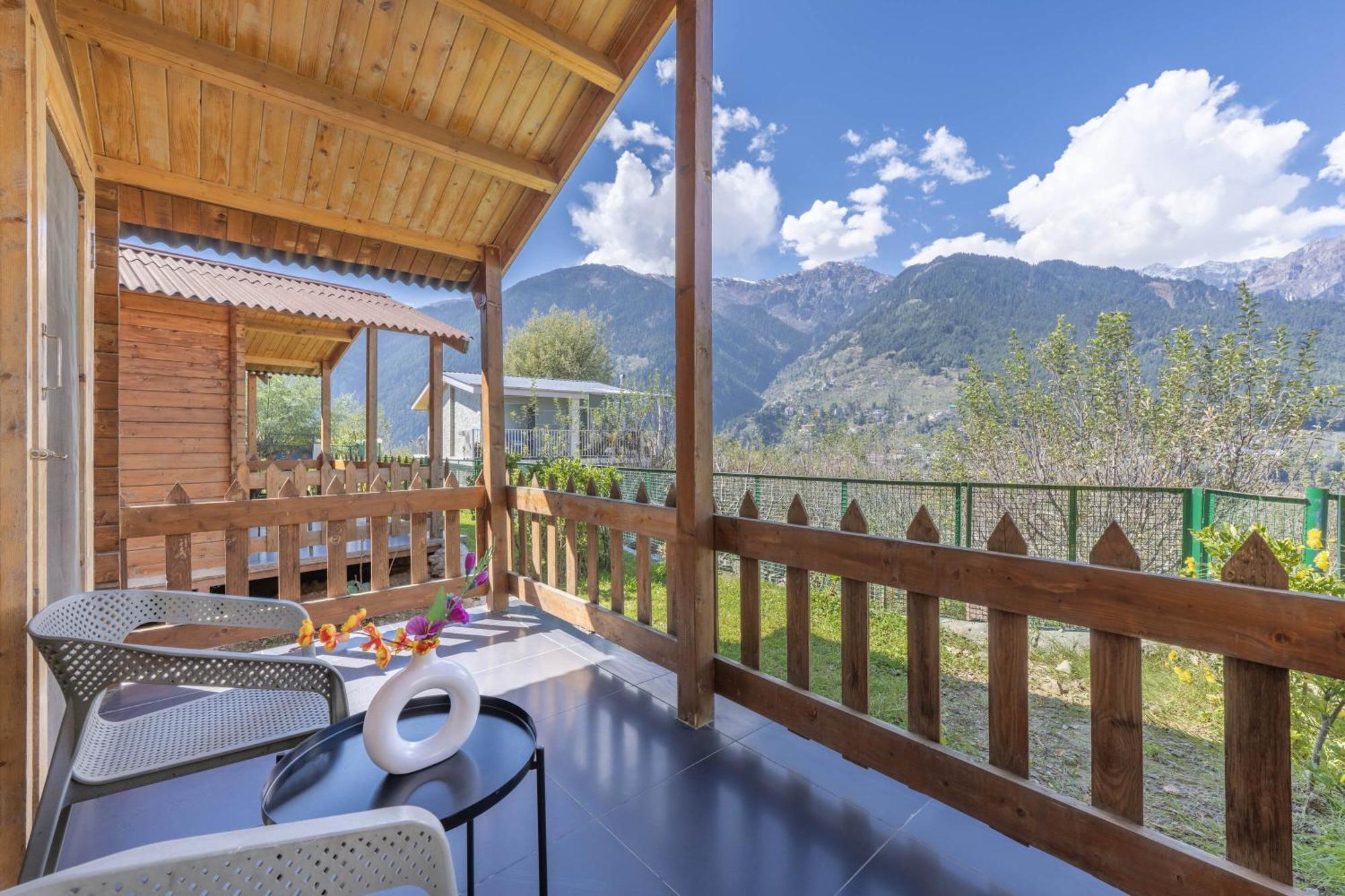 Отель Echor Himalayan Heights Luxe Manali Экстерьер фото