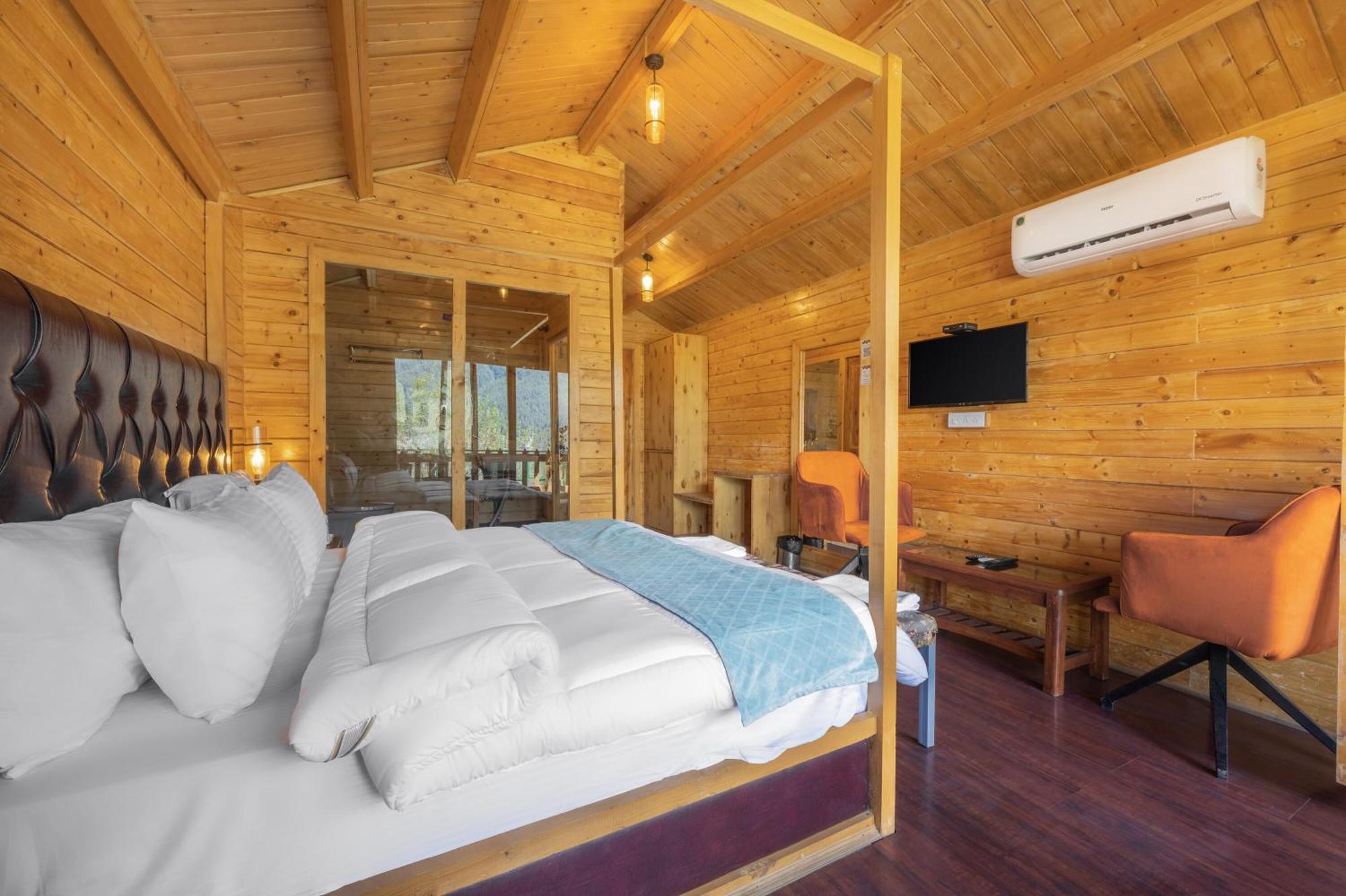Отель Echor Himalayan Heights Luxe Manali Экстерьер фото