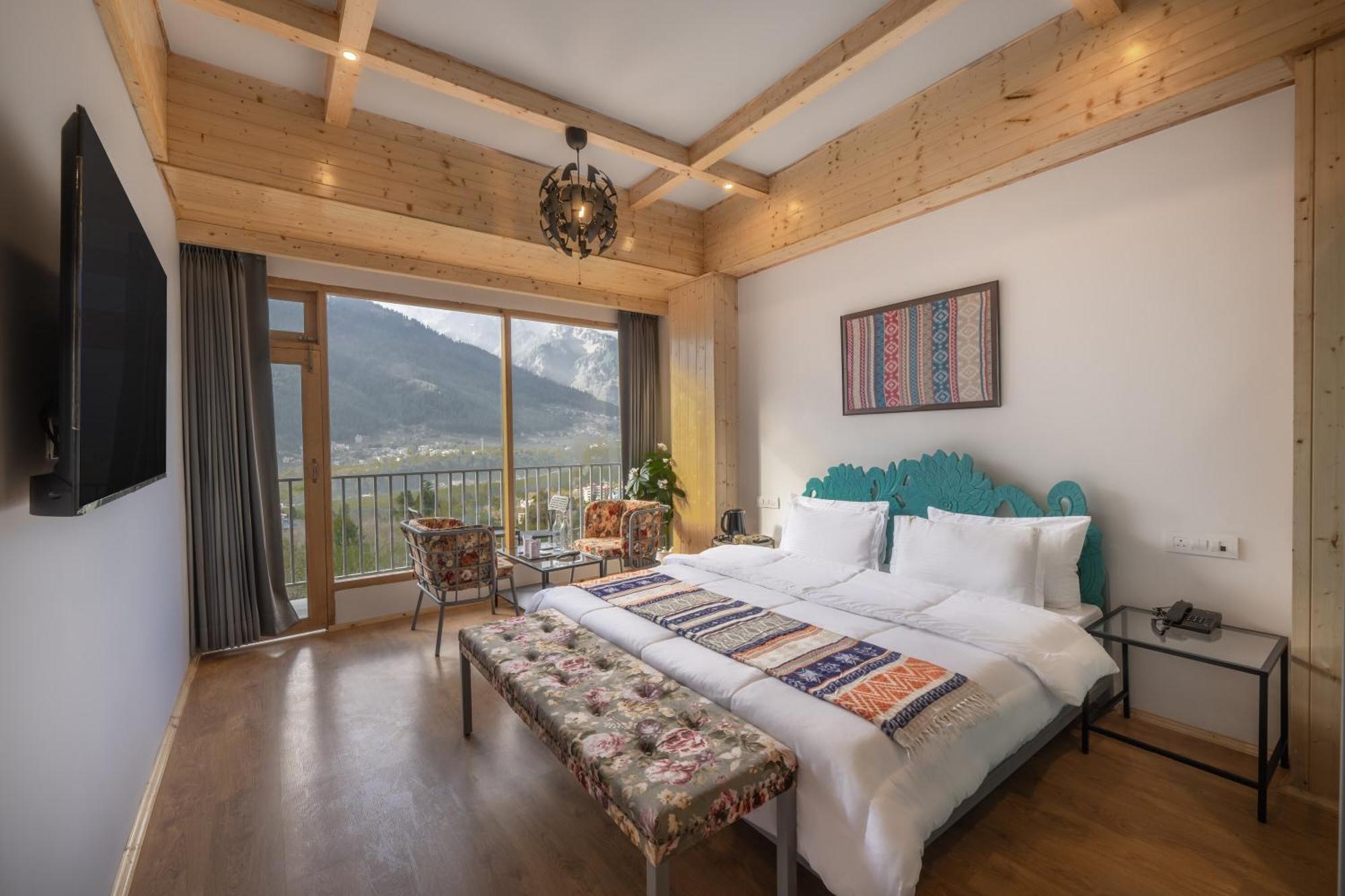Отель Echor Himalayan Heights Luxe Manali Экстерьер фото