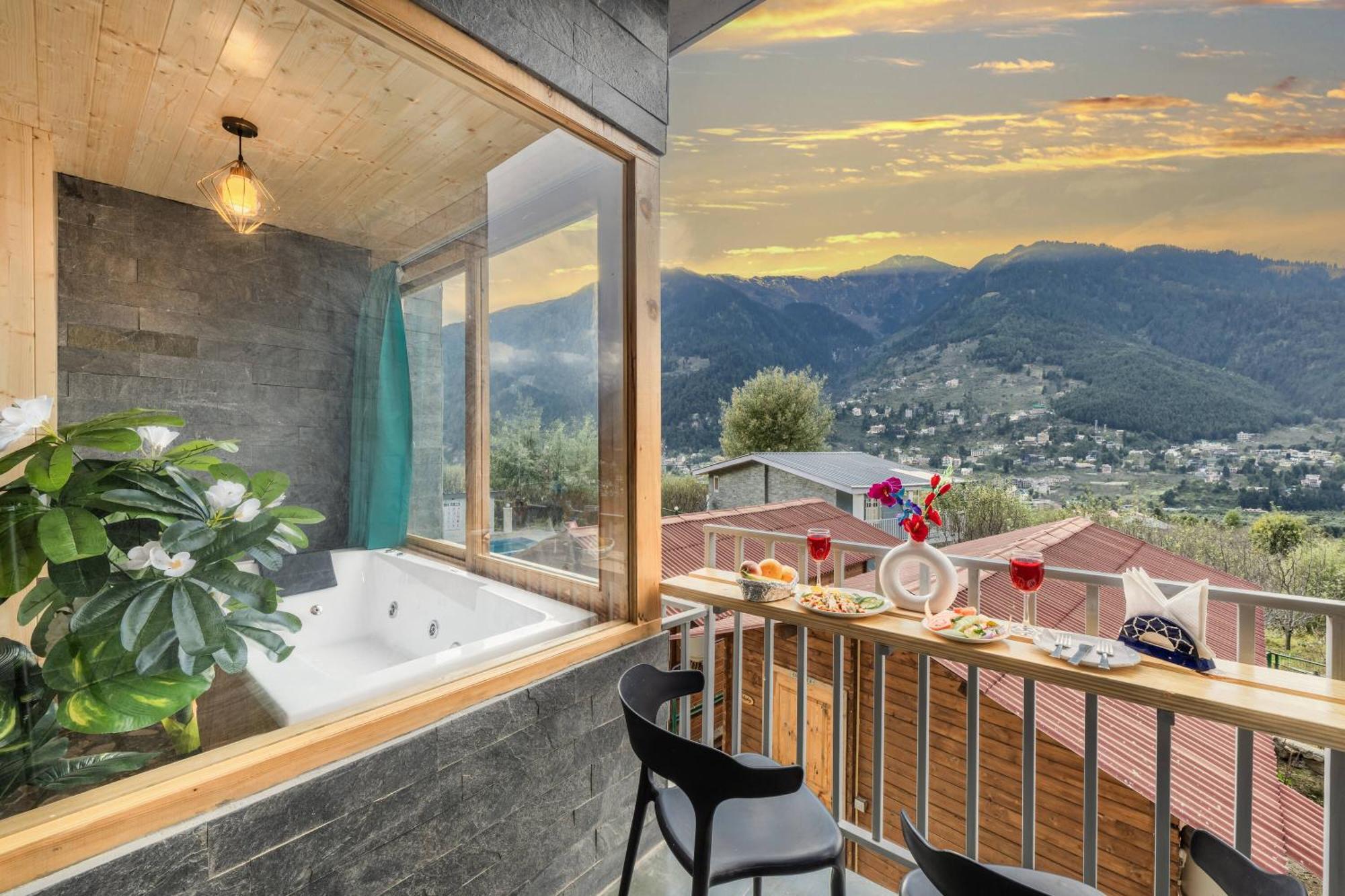 Отель Echor Himalayan Heights Luxe Manali Экстерьер фото