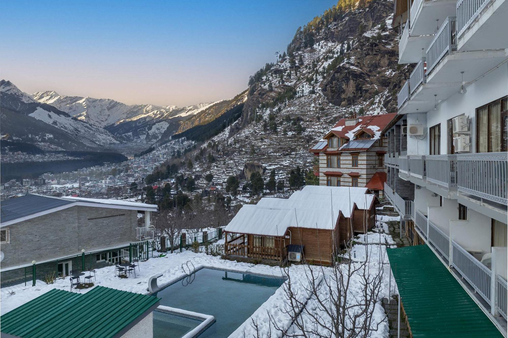 Отель Echor Himalayan Heights Luxe Manali Экстерьер фото