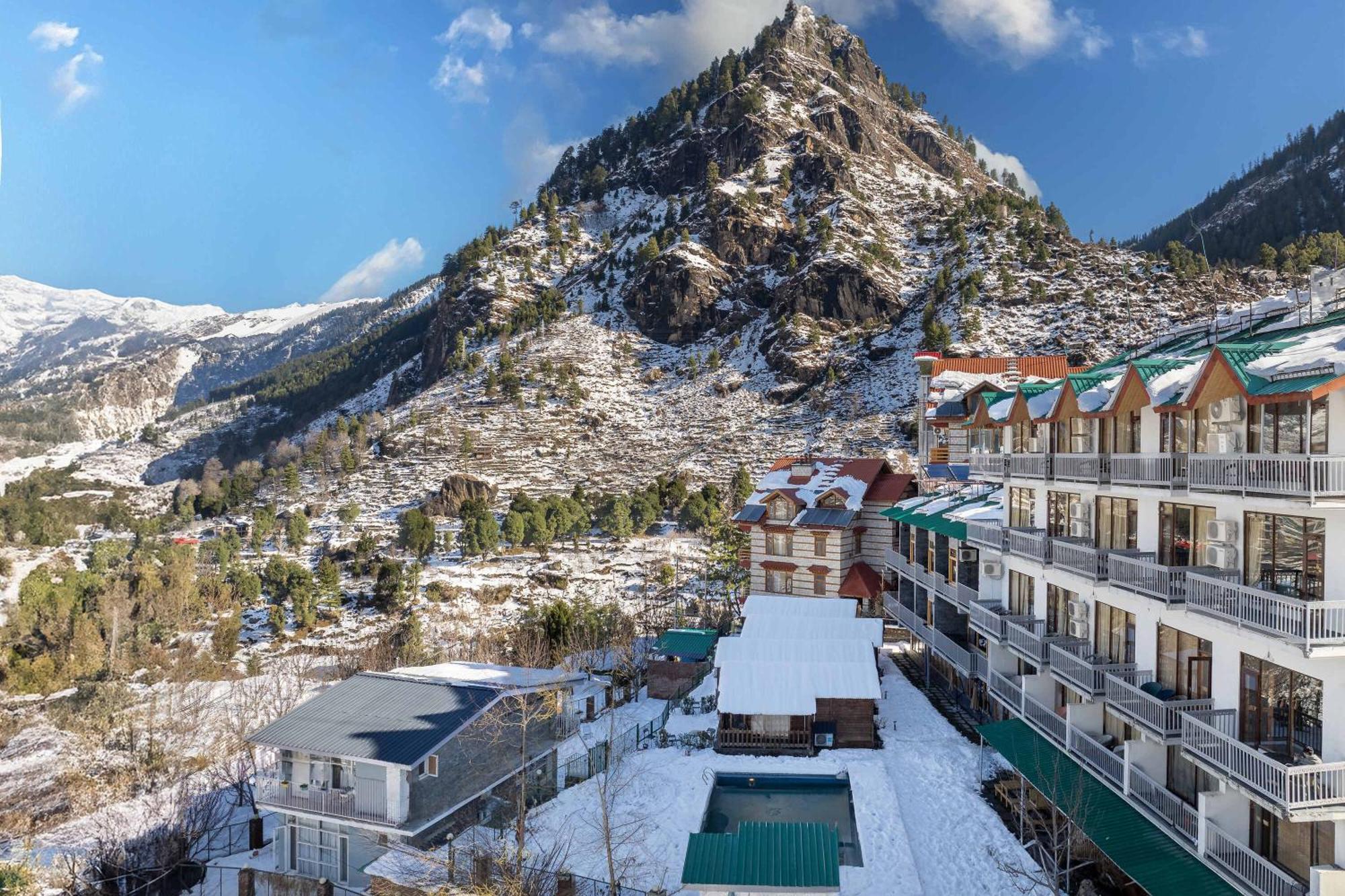 Отель Echor Himalayan Heights Luxe Manali Экстерьер фото